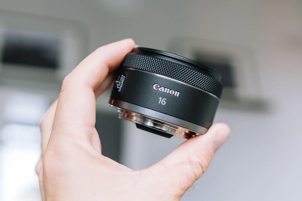 Jaki obiektyw szerokokątny do Canona 6D? Oto najlepsze opcje dla Ciebie